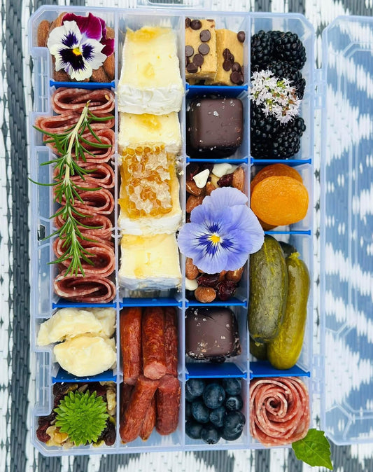 Snackle Box